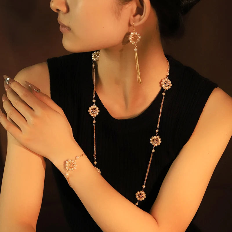 Lucia Gole - Pearl Set