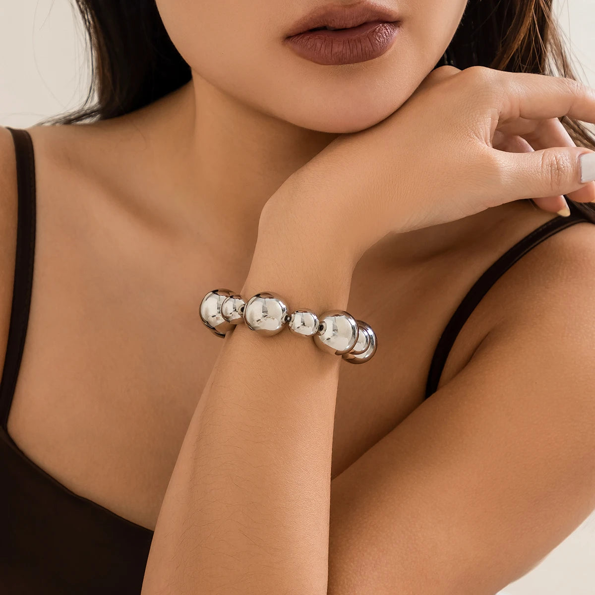 Lucia Gole – Big CCB Beaded Chain Necklace with Heart Pendant