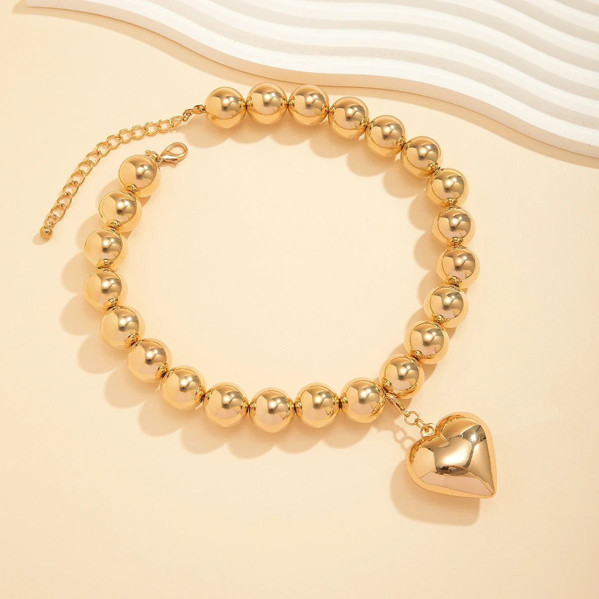 Lucia Gole – Big CCB Beaded Chain Necklace with Heart Pendant