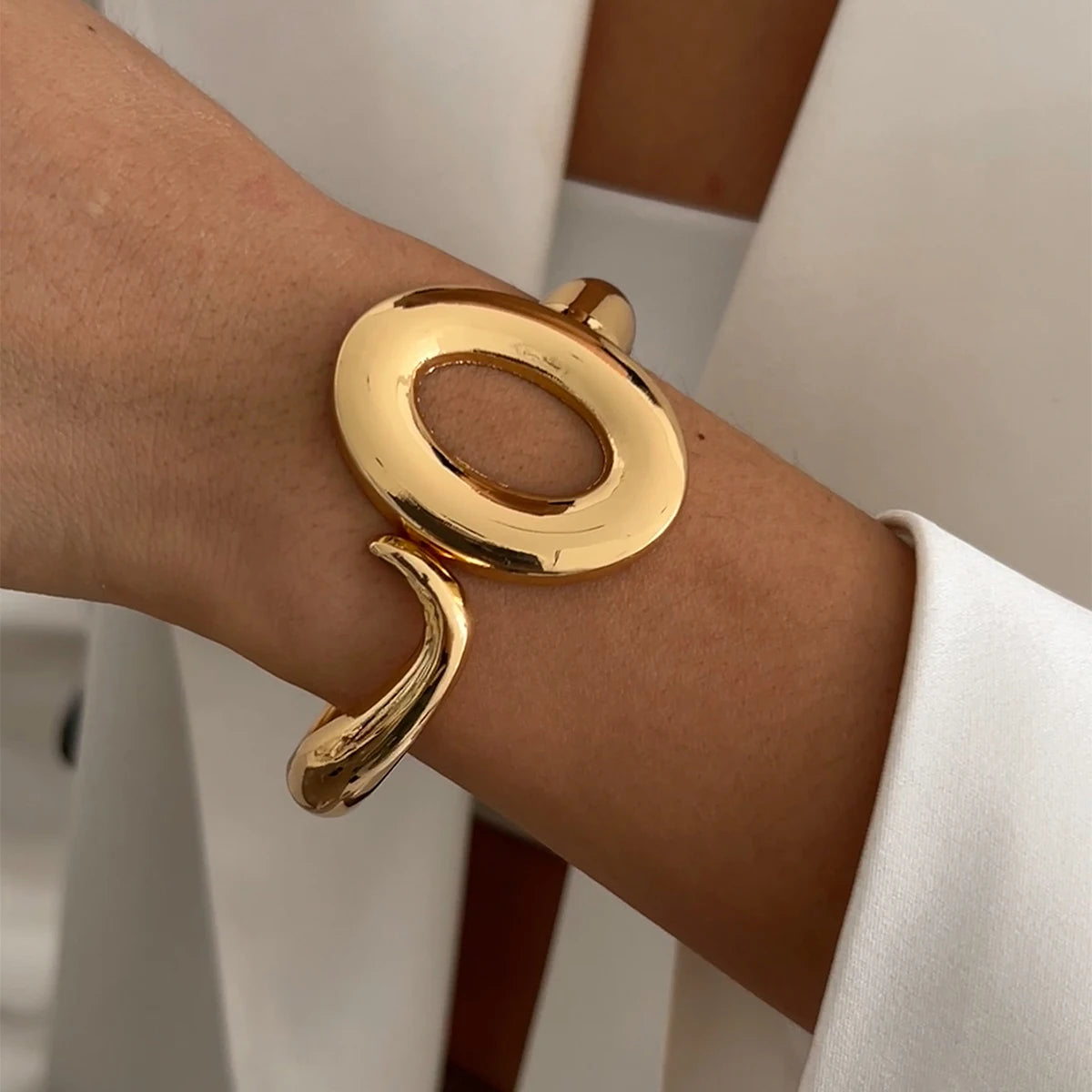 Lucia Gole – Geometric Wide Cuff Bracelet