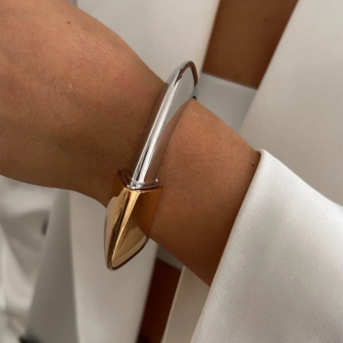 Lucia Gole – Geometric Wide Cuff Bracelet