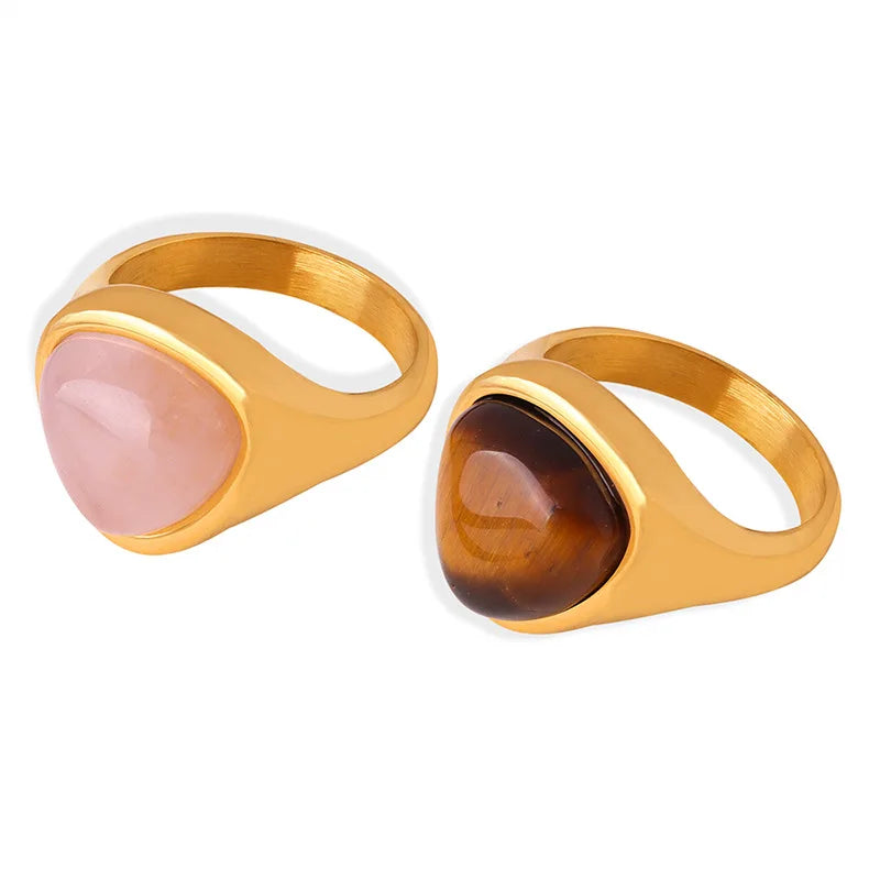 Lucia Gole - Teardrop Stone Signet Ring