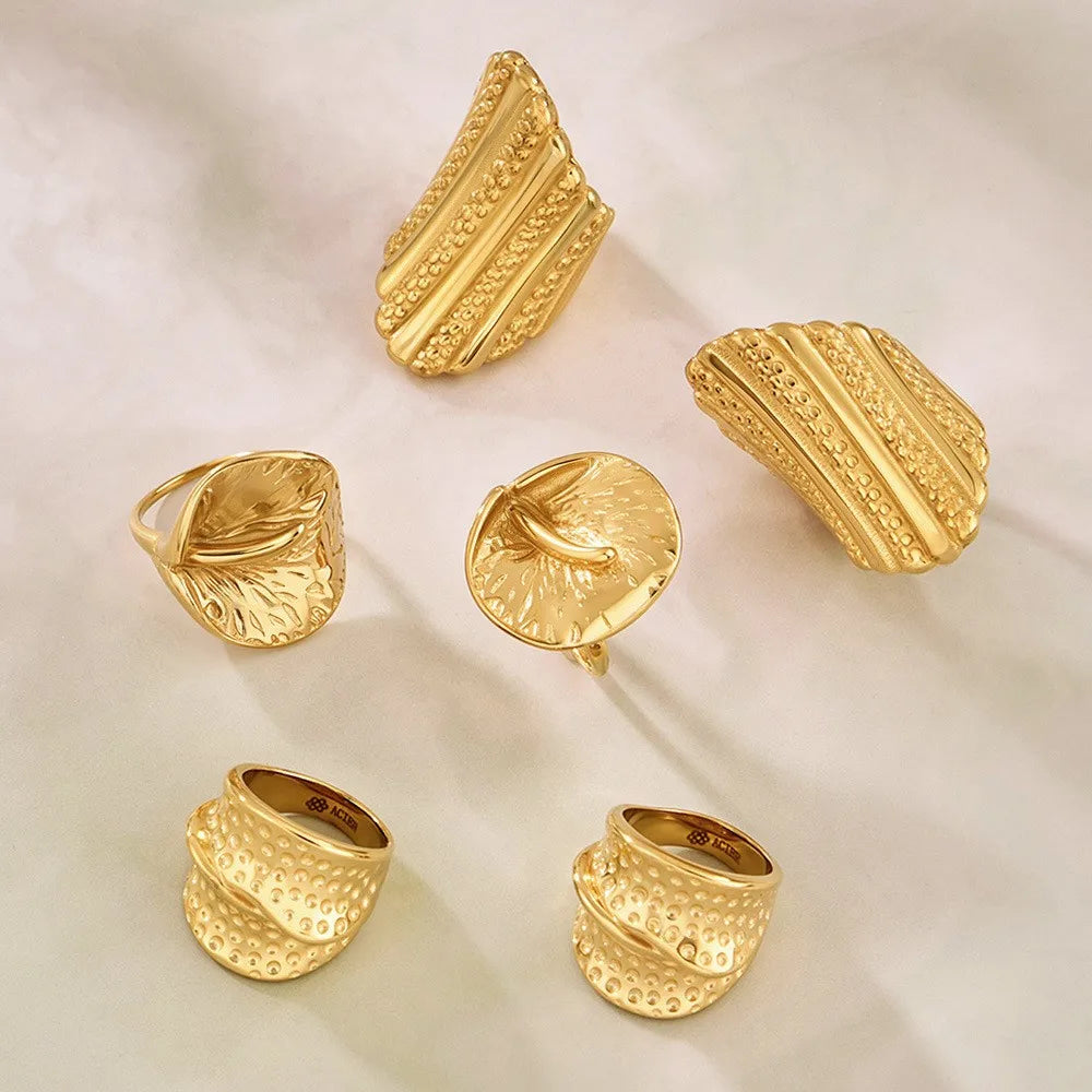 Lucia Gole - Statement Rings