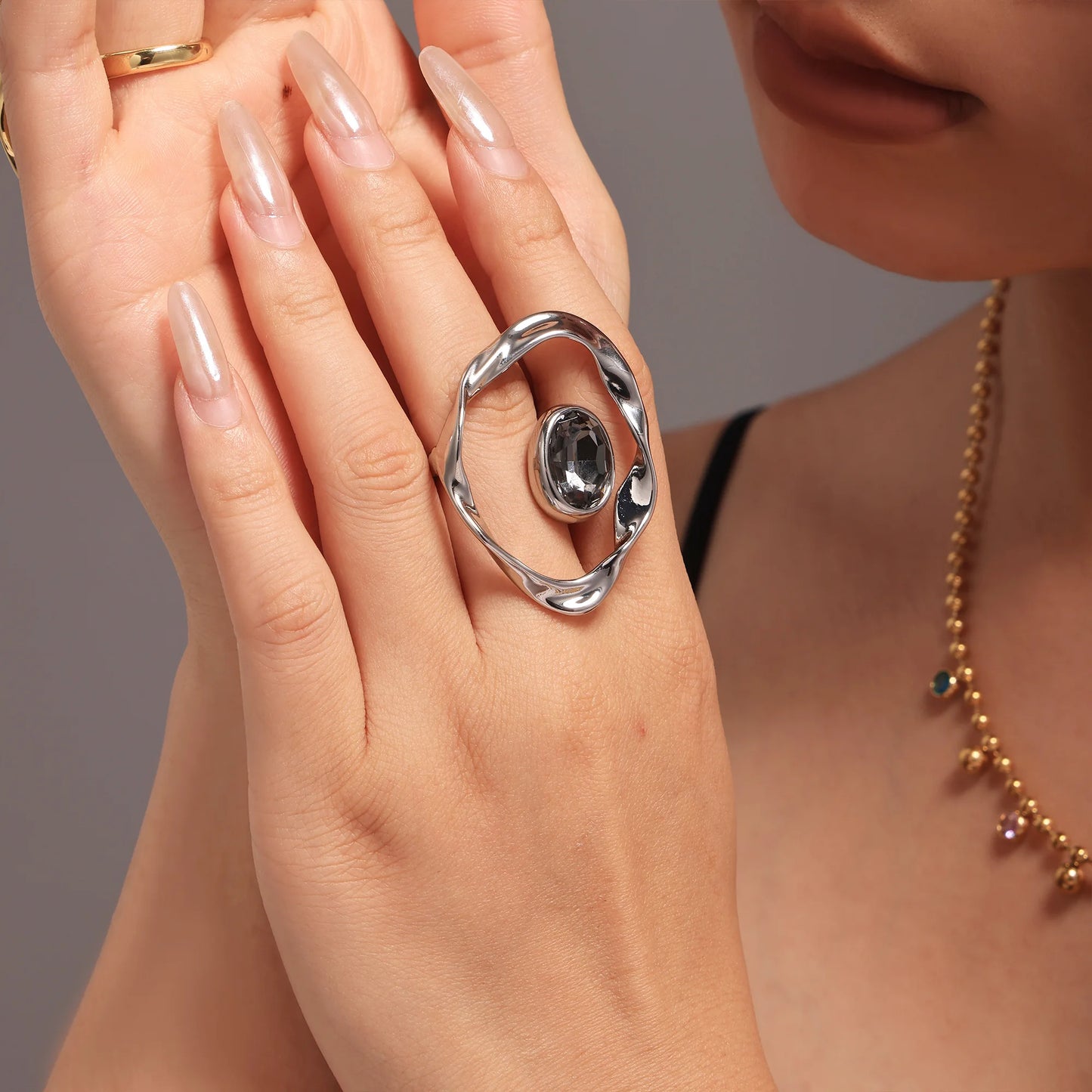 Lucia Gole – Irregular Twist Geometric Ring