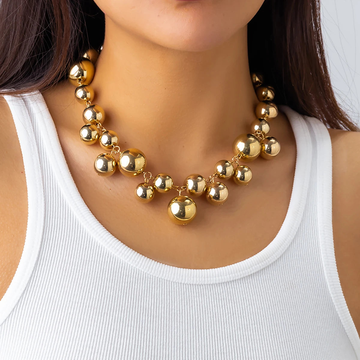 Lucia Gole – Big CCB Beaded Chain Necklace with Heart Pendant