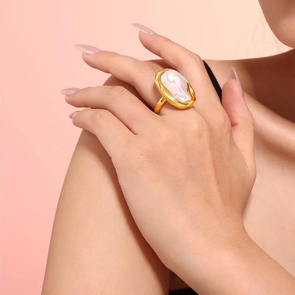 Lucia Gole - Baroque Pearl Stainless Steel Rings