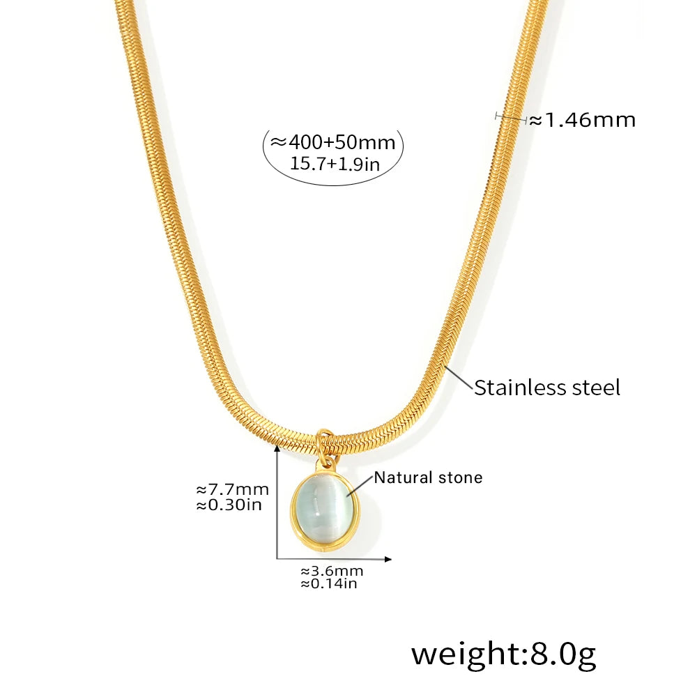 Lucia Gole - Green Beaded Necklace with Gold Pendant