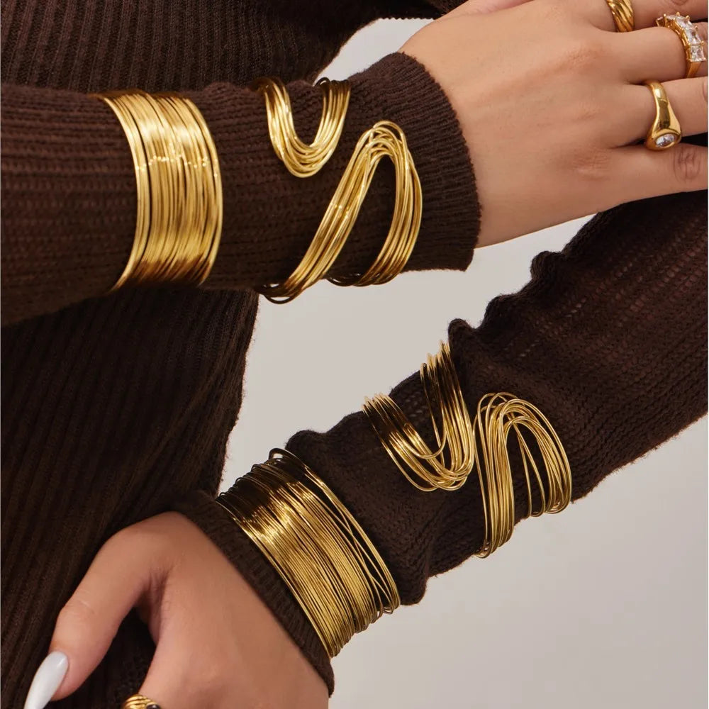 Lucia Gole - Wrapped Wire Bangle