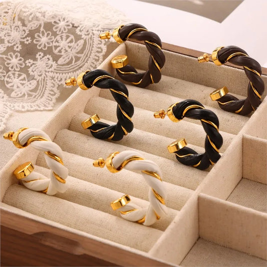 Lucia Gole - Twist Hoop Earrings