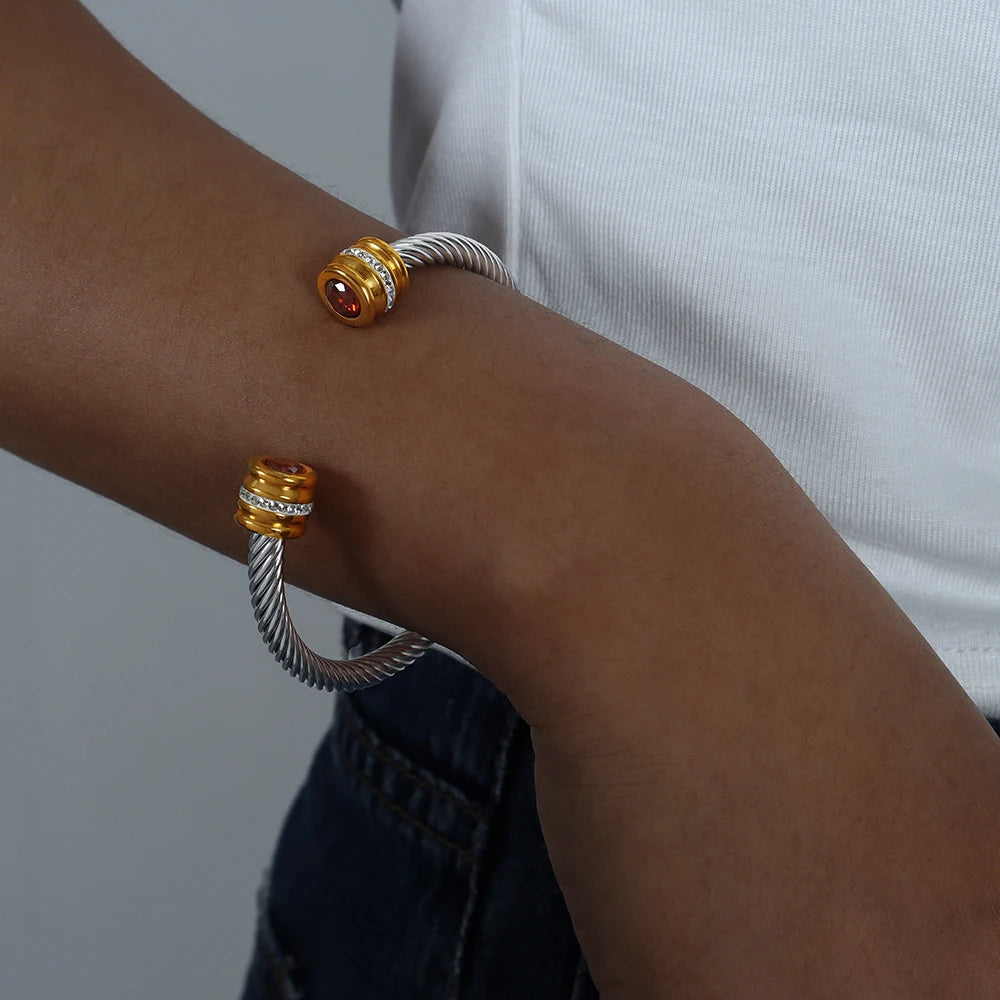 Lucia Gole  Bracelet