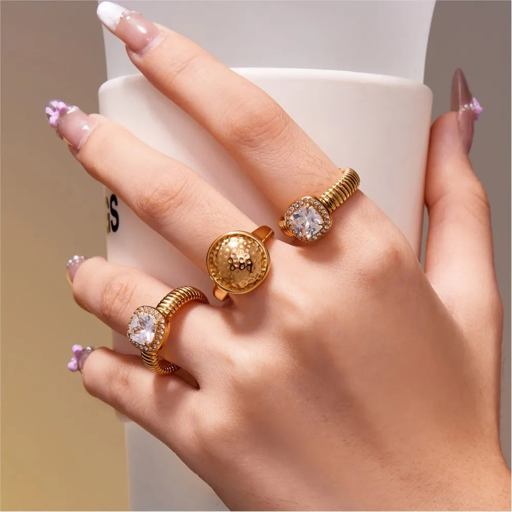 Lucia Gole -  Open Ring