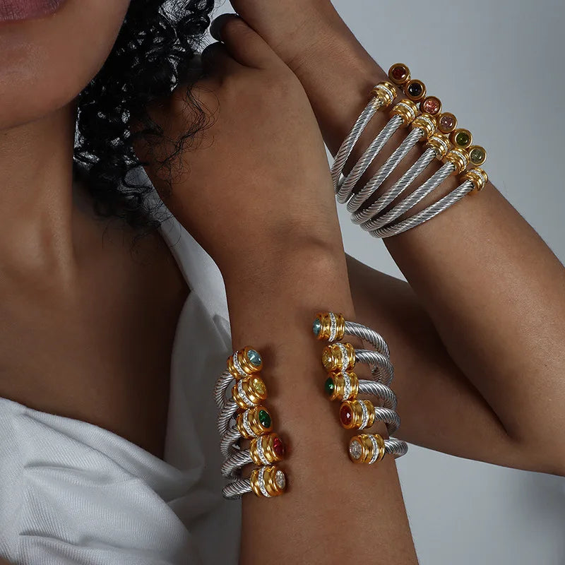 Lucia Gole  Bracelet