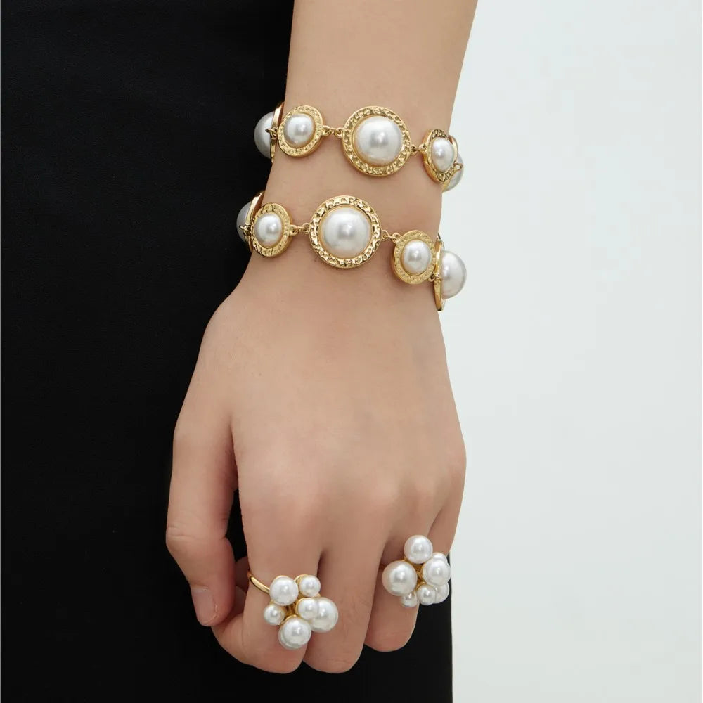 Lucia Gole - Pearl Bracelet & Ring