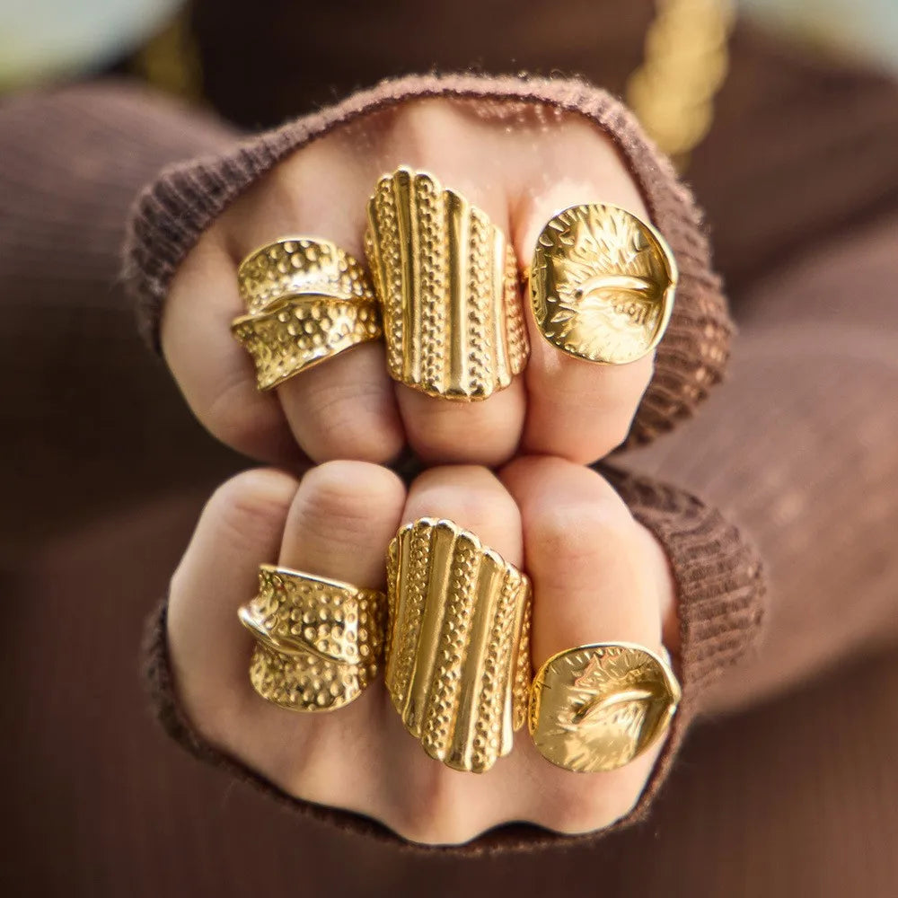 Lucia Gole - Statement Rings