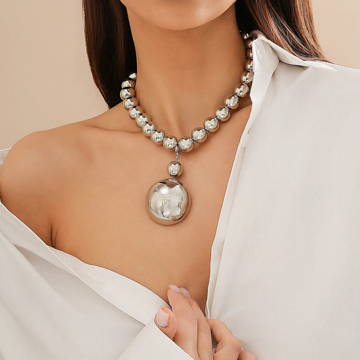 Lucia Gole – Big CCB Beaded Chain Necklace with Heart Pendant