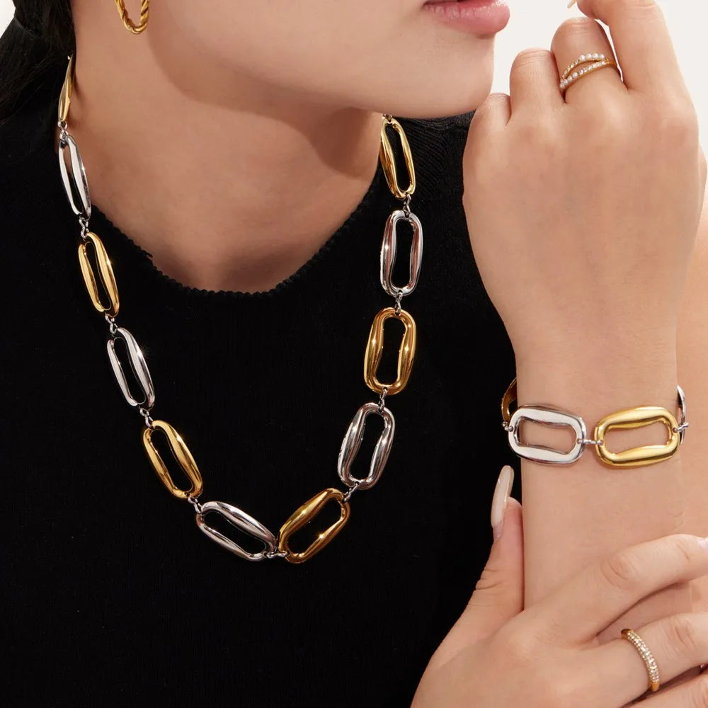 Lucia Gole - Bracelet & Necklaces