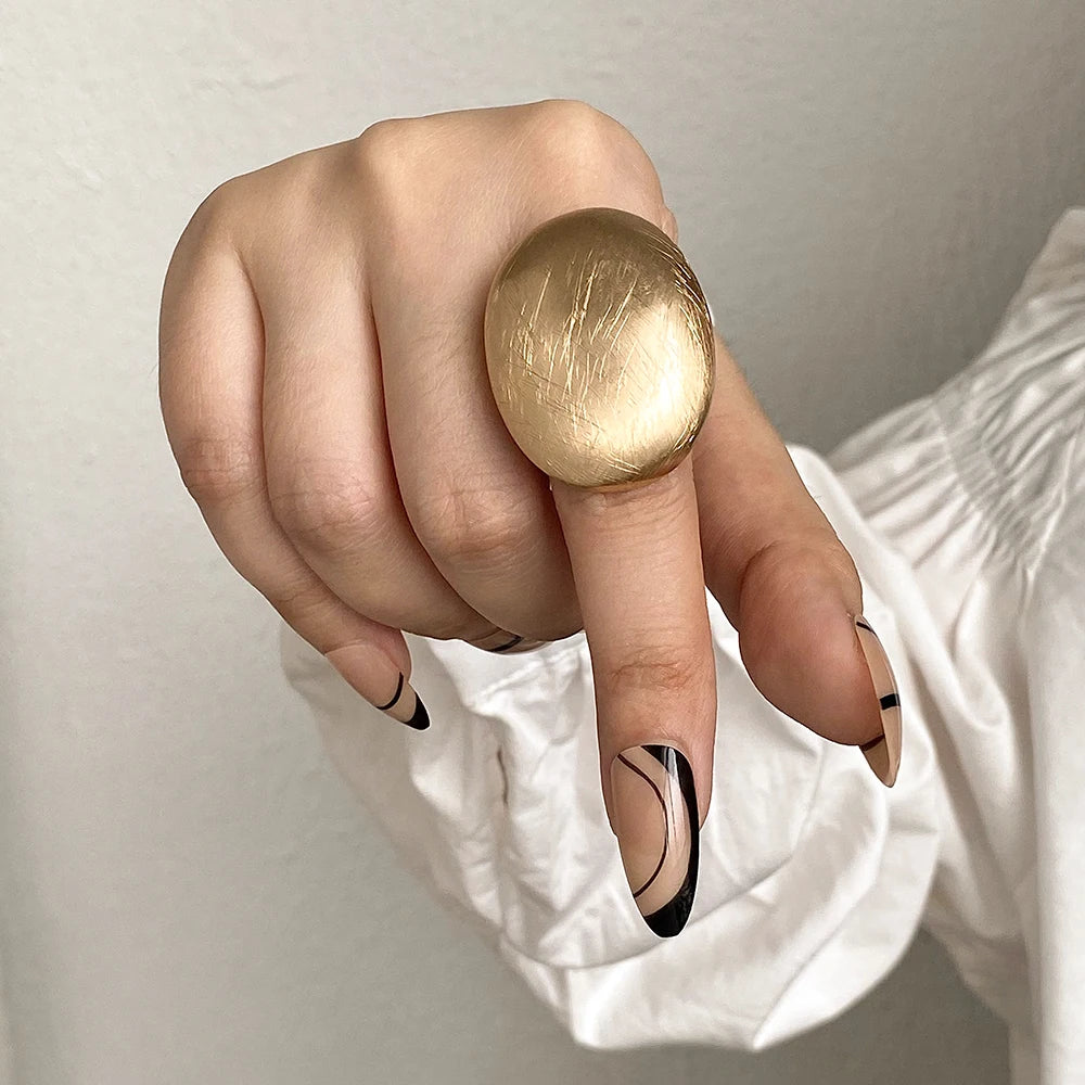 Lucia Gole: Irregular Chunky Geometric Ring - Lucia Gole