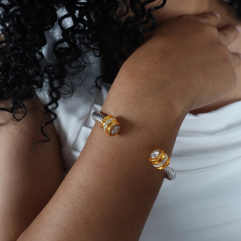 Lucia Gole  Bracelet