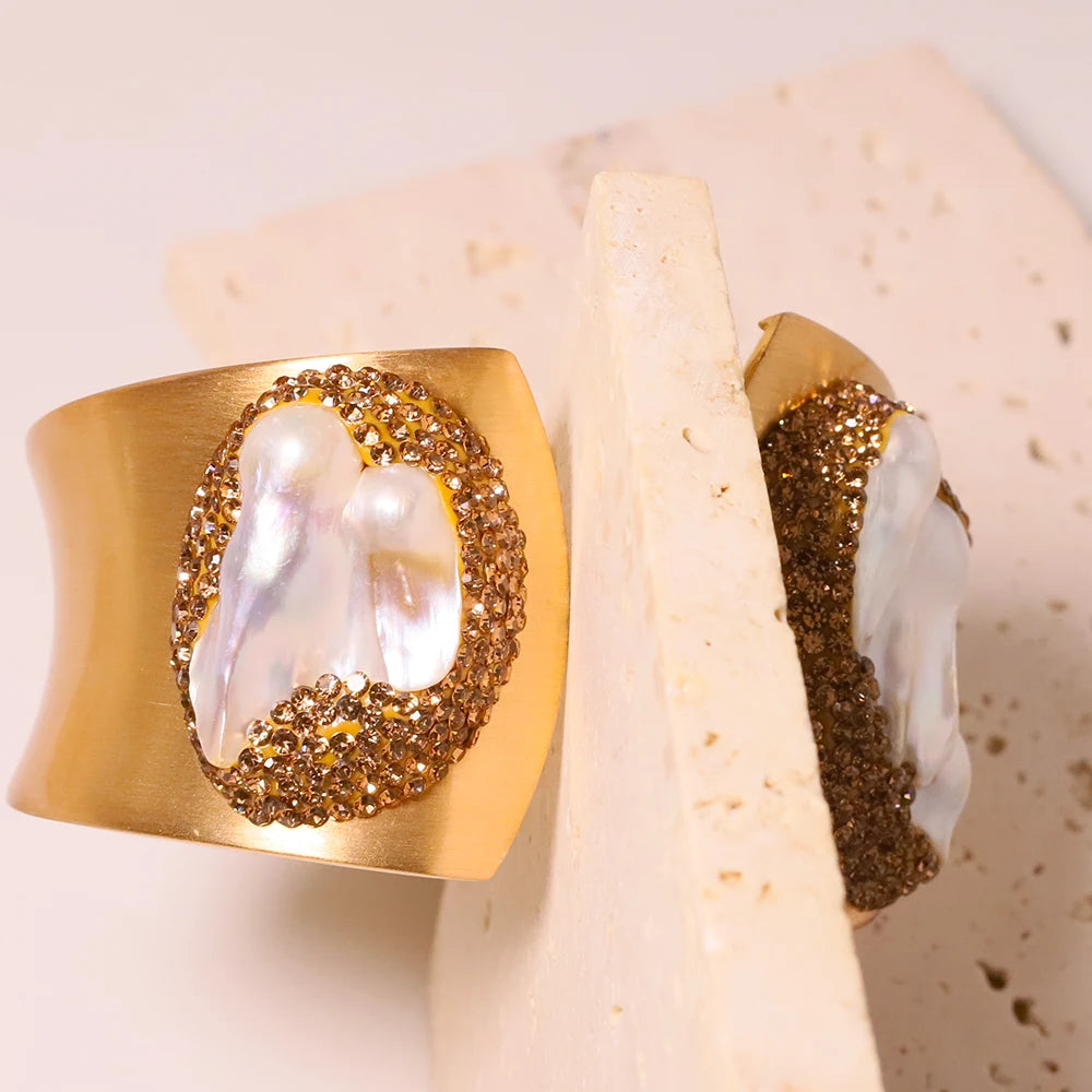 Lucia Gole - Freshwater Oval Pearl Bracelet