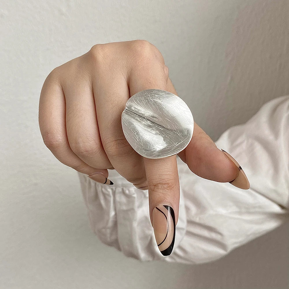 Lucia Gole: Irregular Chunky Geometric Ring - Lucia Gole