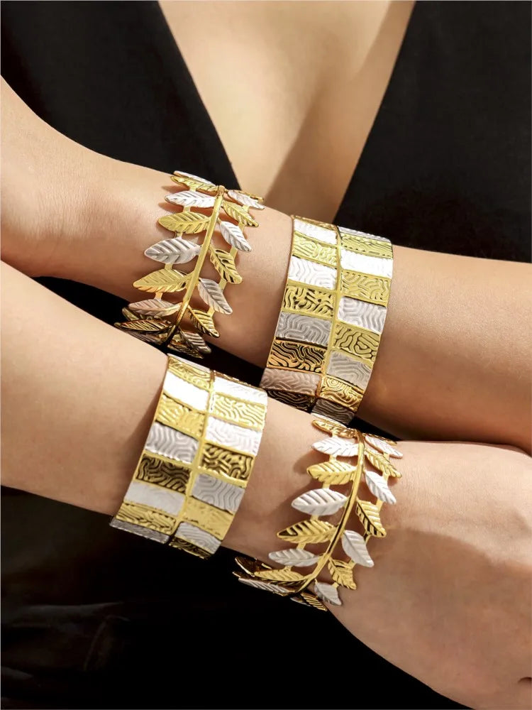 Lucia Gole - Two-tone Leaf Shape Bracelet