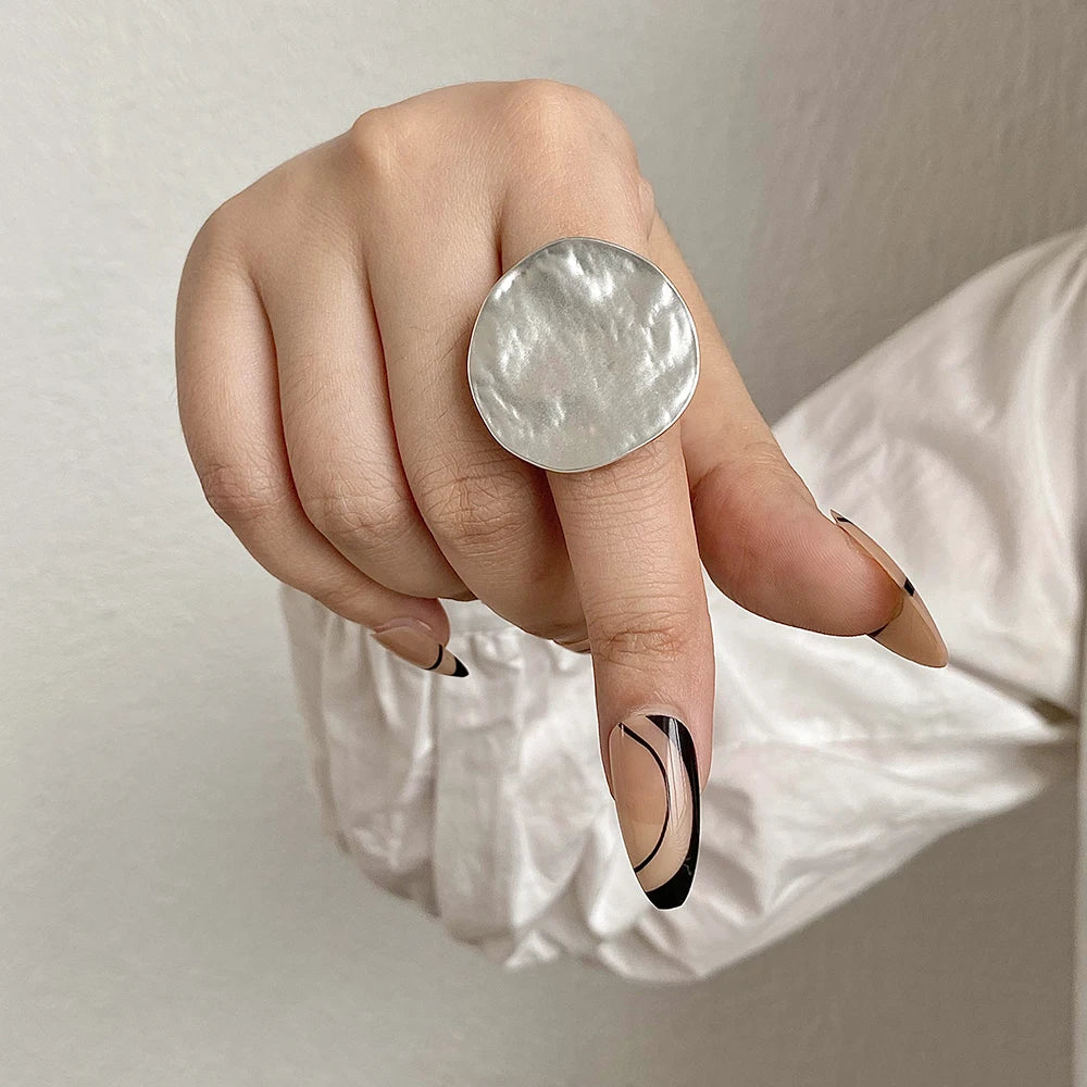 Lucia Gole: Irregular Chunky Geometric Ring - Lucia Gole