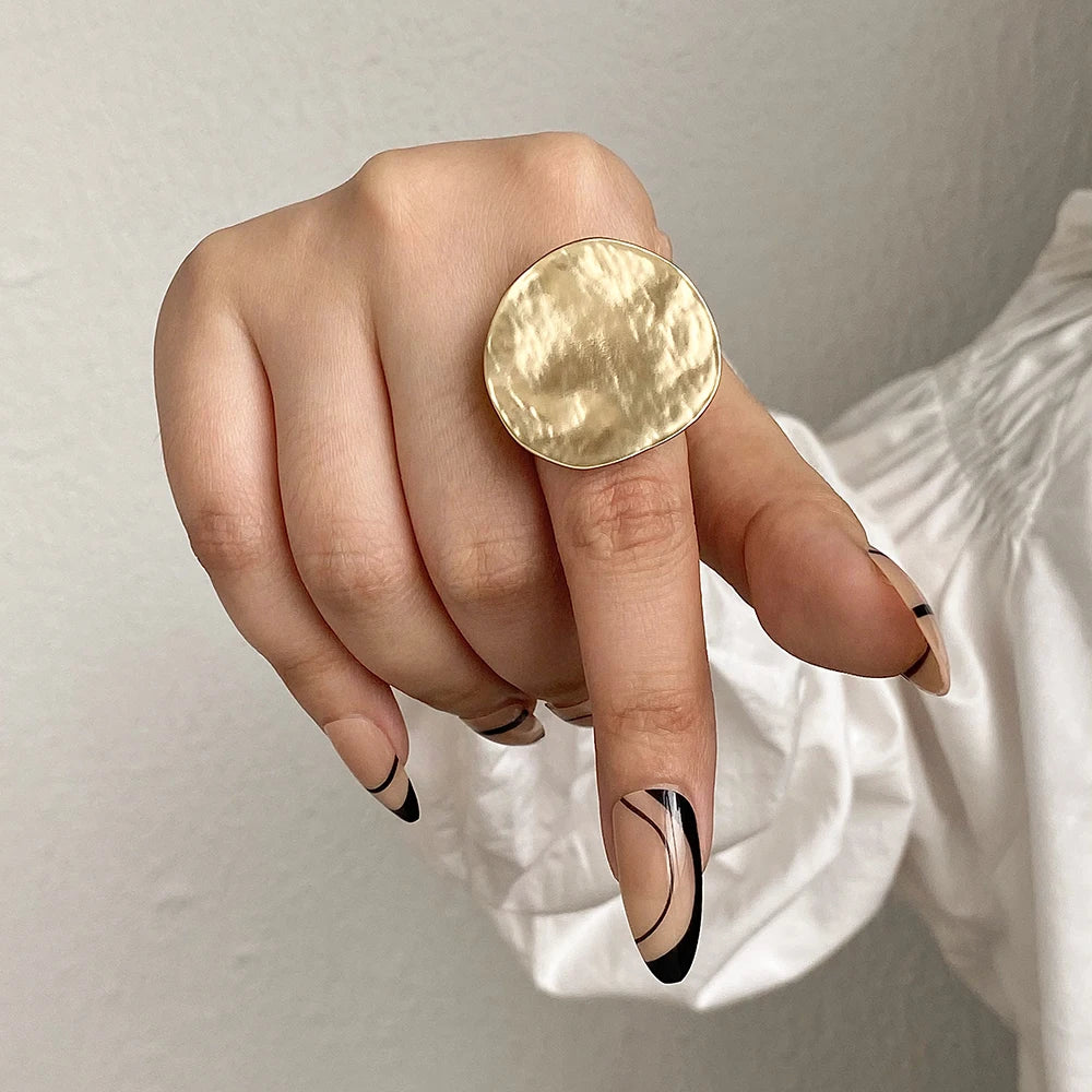 Lucia Gole: Irregular Chunky Geometric Ring - Lucia Gole