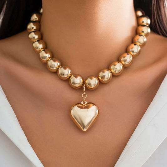 Lucia Gole – Big CCB Beaded Chain Necklace with Heart Pendant