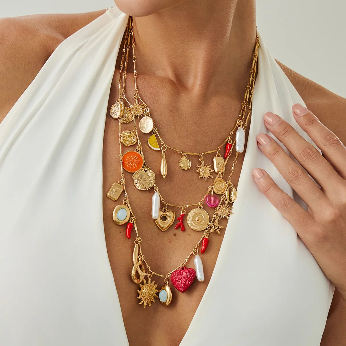 Lucia Gole – 3-Piece Sun & Love Heart Tassel Pendant Necklace