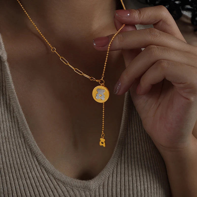 Lucia Gole - Cute Bear Necklace