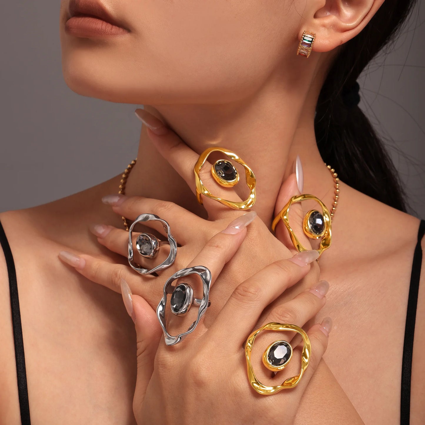 Lucia Gole – Irregular Twist Geometric Ring