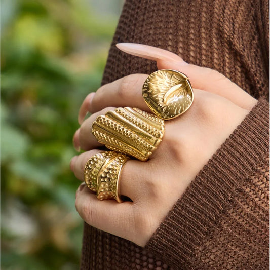 Lucia Gole - Statement Rings