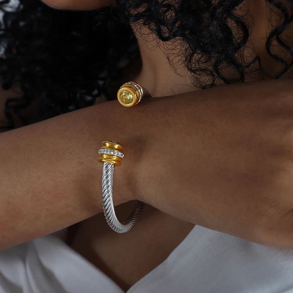 Lucia Gole  Bracelet