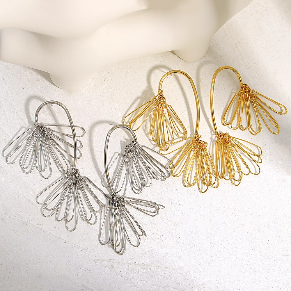 Lucia Gole Irregular Flowers Hanging Earrings - Lucia Gole