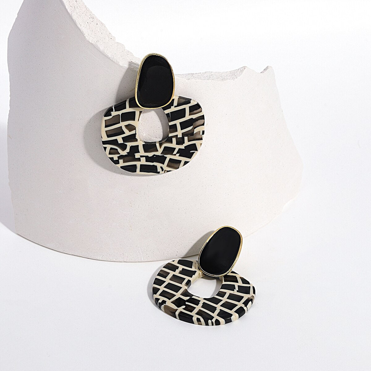 Lucia Gole Black Enamel Cracked Pattern Earrings - Lucia Gole