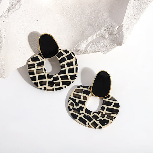 Lucia Gole Black Enamel Cracked Pattern Earrings - Lucia Gole