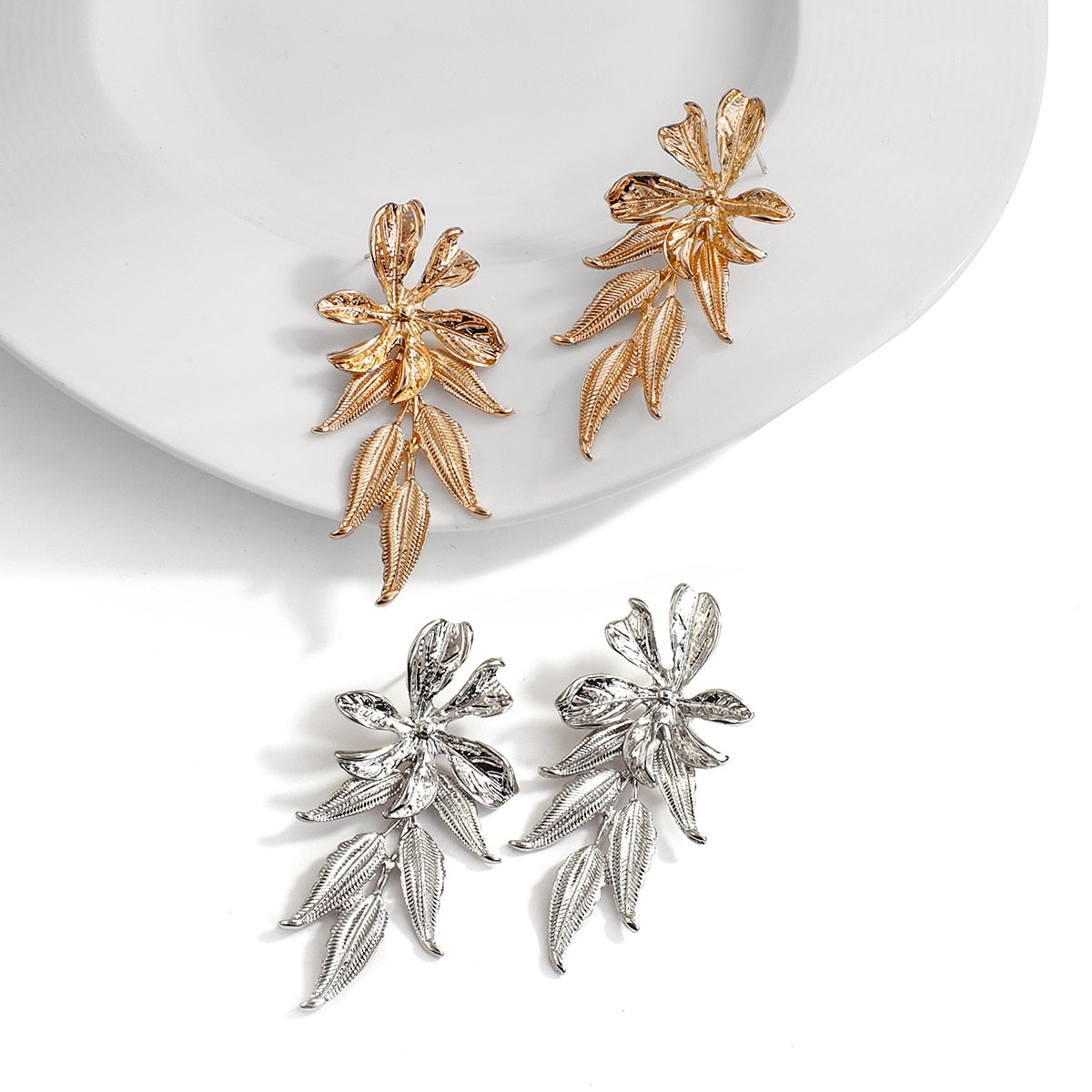 Lucia Gole Delicate Flowers Long Earrings - Lucia Gole