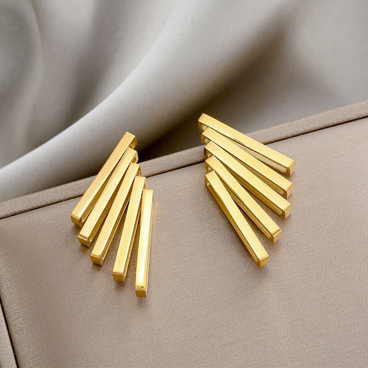 Lucia Gole Metal Earrings - Lucia Gole